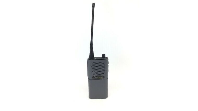 Motorola SP10 Walkie Talkie Radio | Rental Motorola SP10 Walkie Talkie Radio | Rental