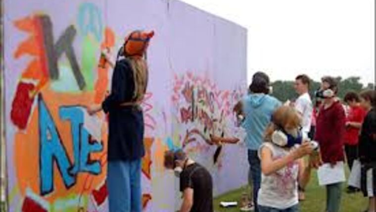 Graffiti Wall – 6′ x 8′ | Rental Graffiti Wall – 6′ x 8′ | Rental