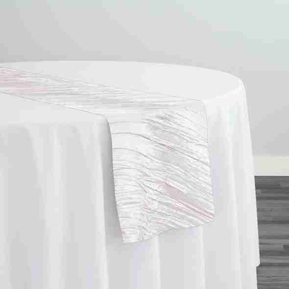 Accordion Taffeta Table Runner in Ivory | Rental Accordion Taffeta Table Runner in Ivory | Rental