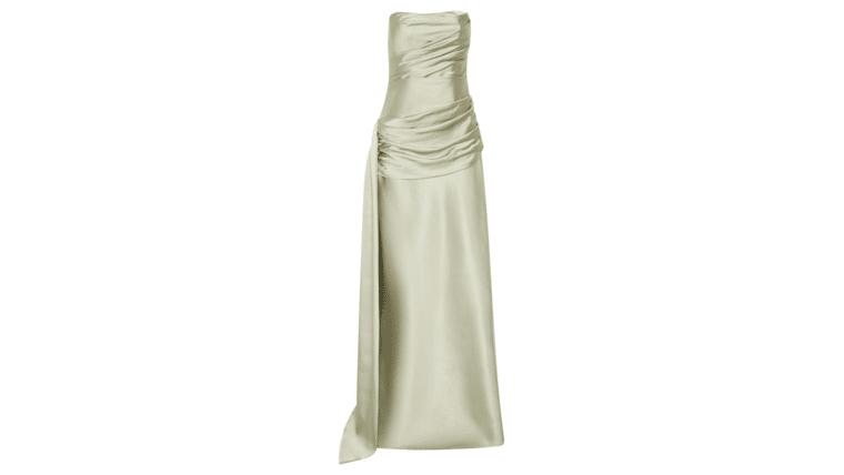 6″ x 106″ Ivory Teffeta Crinkle Sash | Rental