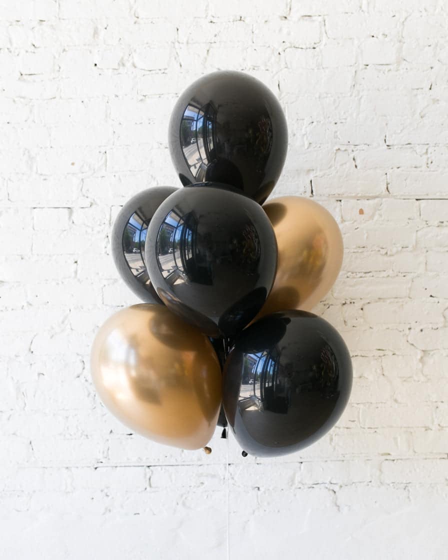 Couture – 11in Balloons – bouquet of 7 | Rental