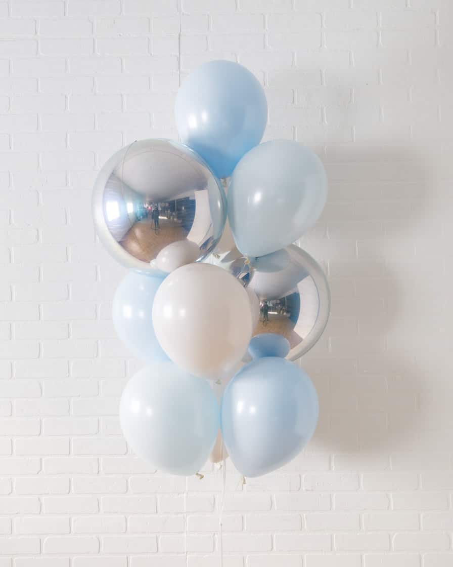 Haussmann – Orb and 11in Balloons – bouquet of 10 | Rental Haussmann – Orb and 11in Balloons – bouquet of 10 | Rental