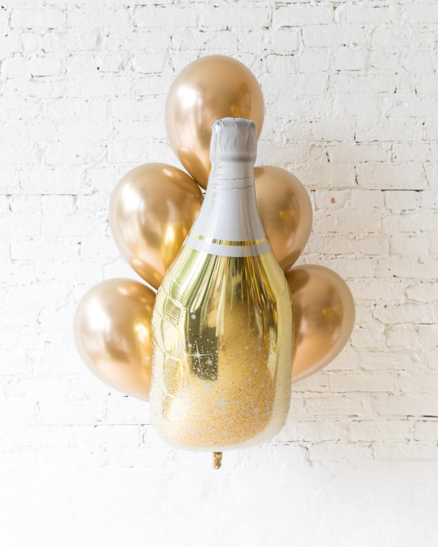 Golden – Champagne Foil and 11in Balloons – bouquet of 7 | Rental